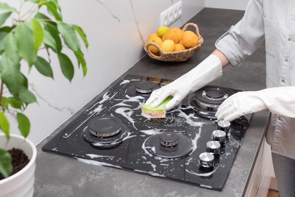 How to Clean a Gas Stove Top: The Complete Method