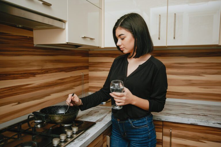 Do You Need a Stove Top Protector? A Buyer’s Guide