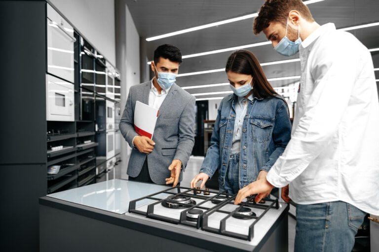 Gas vs Electric vs Induction Stoves: How to Choose in 2026