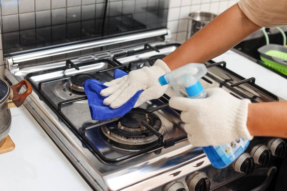 Dacor Gas Stove Care Guide: Cleaning, Maintenance, and Protection